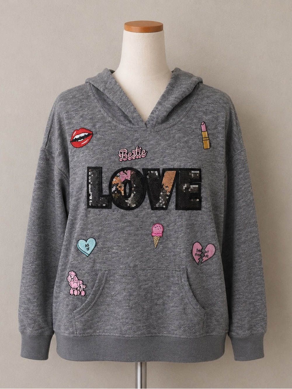MISS CHIEVOUS Sweater SWEATSHIRT Love HOODIE Size Large